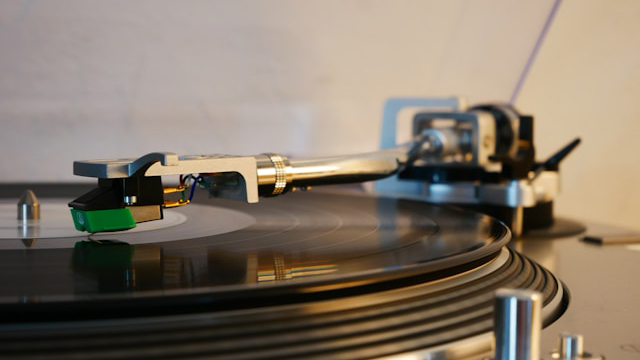 ドライヤーでレコード反りを直す際の最適な温度設定