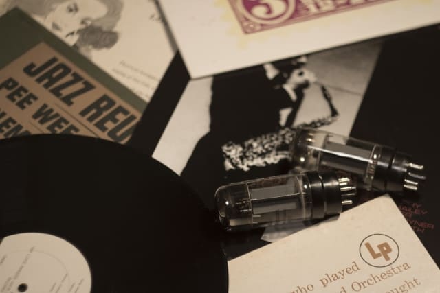 レコードの魅力を最大限に引き出す！初心者のためのアナログ再生完全ガイド